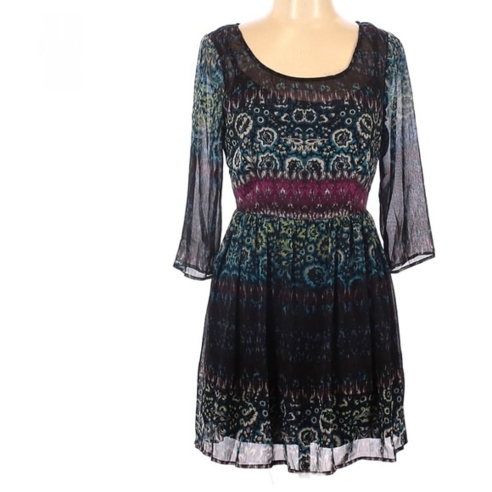 Trixxi beautiful colors chiffon open back dress size 5